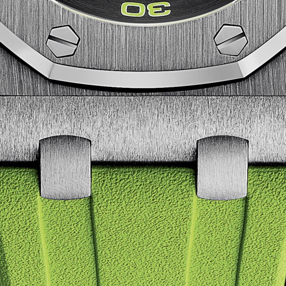 Detalle de la pulsera del Royal Oak Offshore Diver, en verde. 