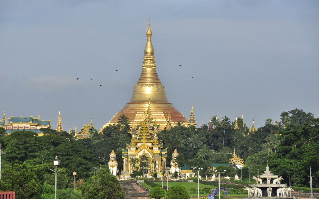 pagoda yangon
