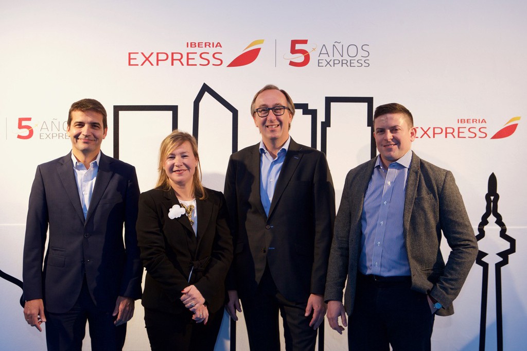 Consejo delegado de Iberia Express, de izquierda a derecha: Carlos Gómez, Elena Baillo, Fernando Candela y Trevor Martin