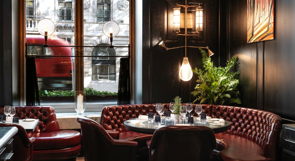 El nuevo restaurante de Tom Kerridge se localiza en un lujoso hotel cerca de Trafalgar Square.